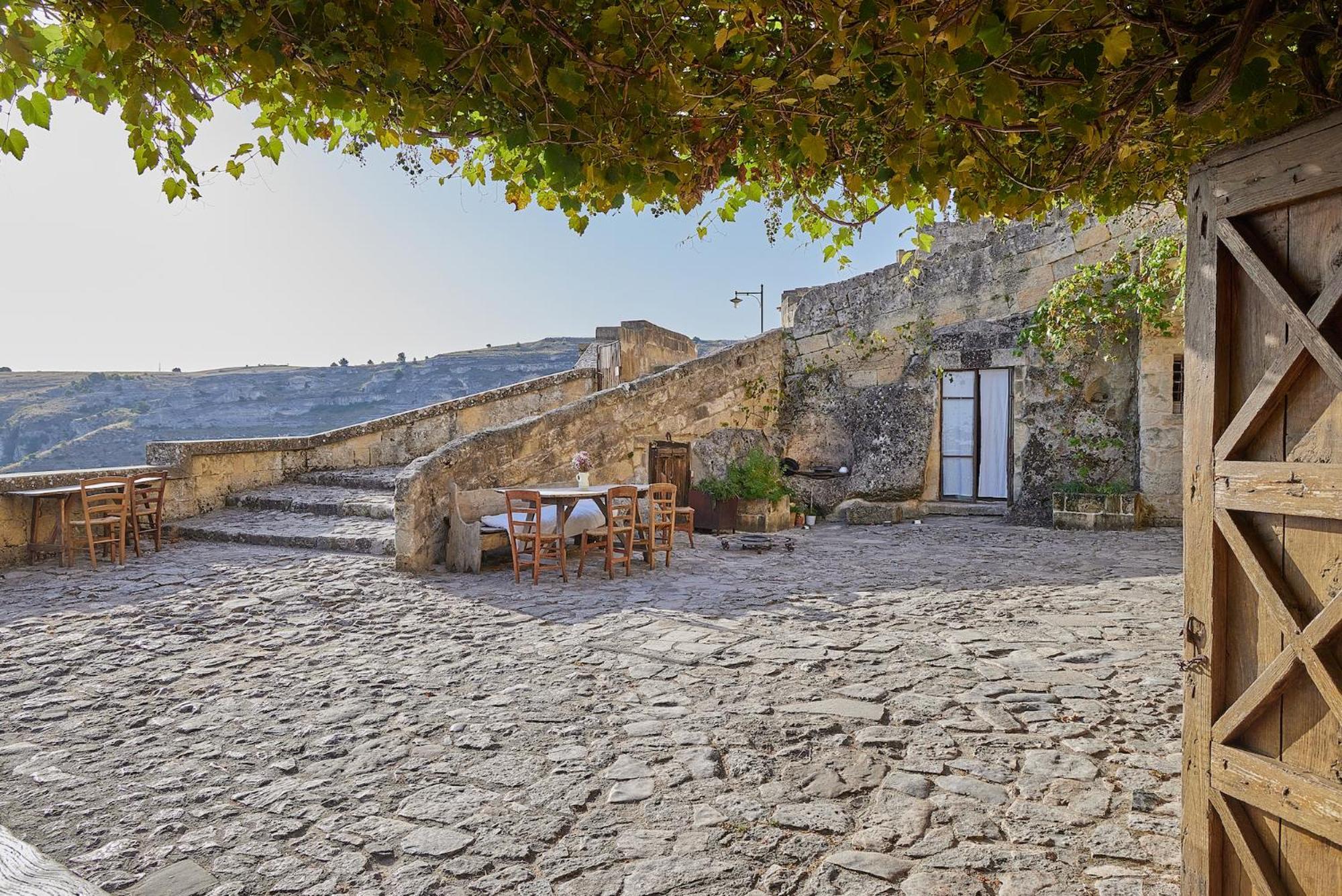 Hotel Sextantio Le Grotte Della Civita à Matera Extérieur photo